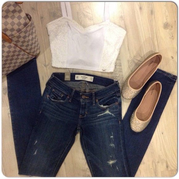 <REDUCED> Abercrombie & Fitch Destroyed Skinny