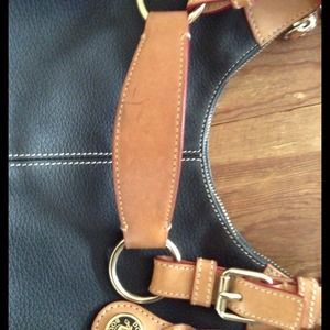 Extra Pic of Dooney Purse