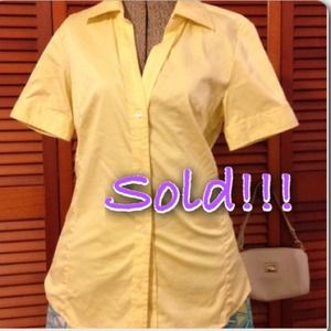 Banana Republic Casual top size medium