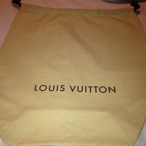 ❤SOLD❤ Authentic LV Dust Cover