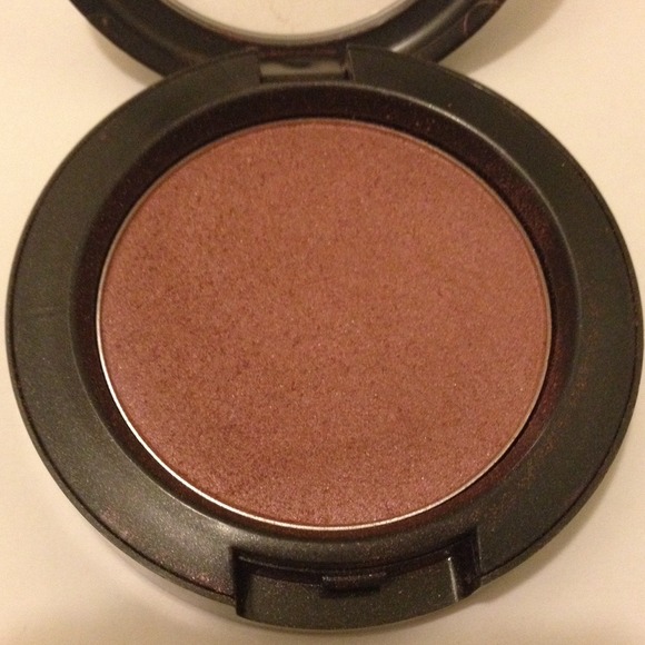 🚫SOLD🚫MAC Flirt & Tease Blush
