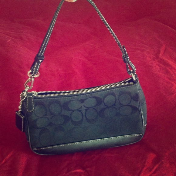 🚫SOLD🚫Authentic Coach bag ✅Price Just Reduced✅