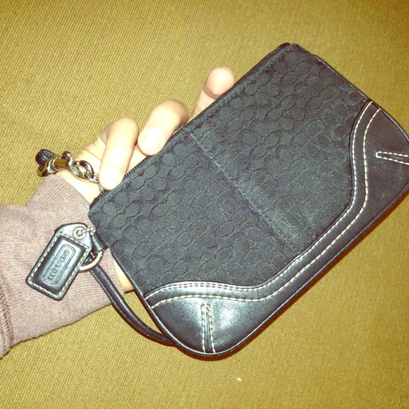 Brand New Coach Wrist Wallet