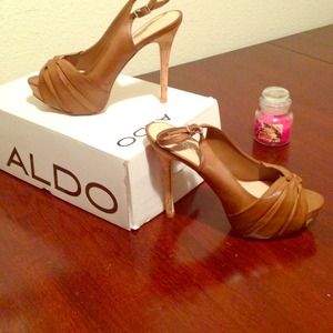 ALDO chestnut heels