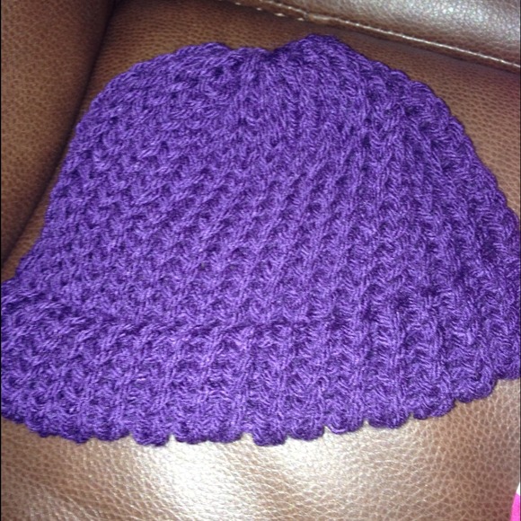Loom knitted beanies $3.00