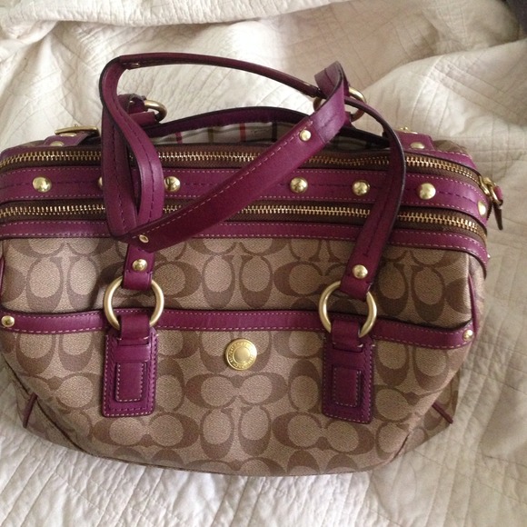 🌺coach large handbag🌺 - Picture 2 of 4