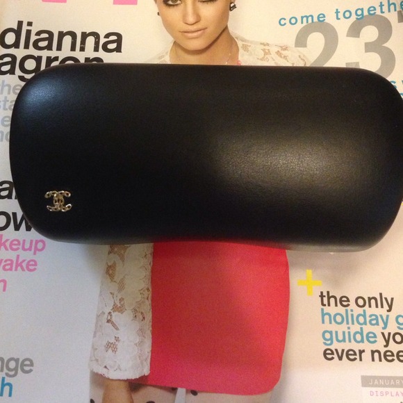 🔴REDUCED🔴CHANEL SUNGLASSES CASE