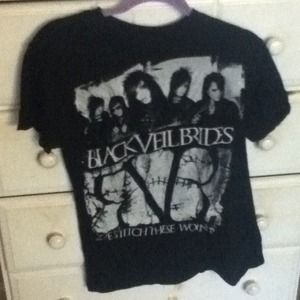 Black veil brides tee