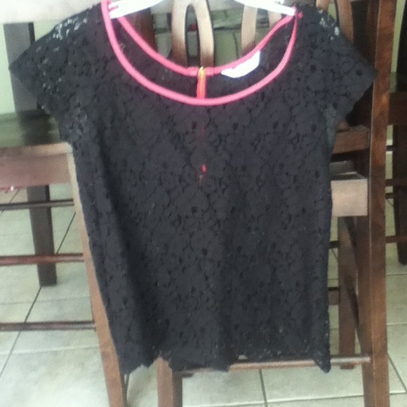 Black crochet shirt