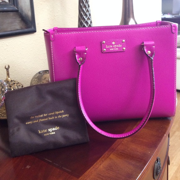 Kate Spade handbag brand new with tagsdust bag