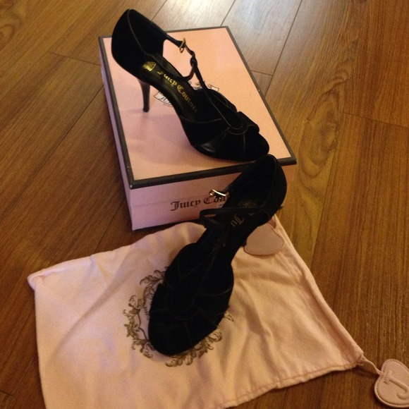 Black Sandals