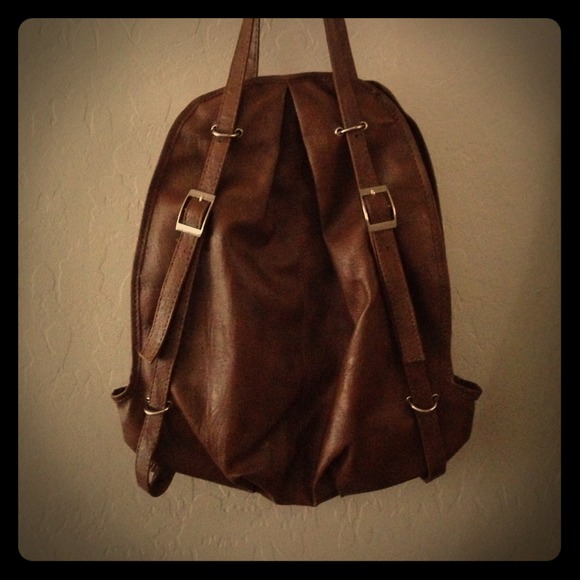 Very cute, NWOT bag!