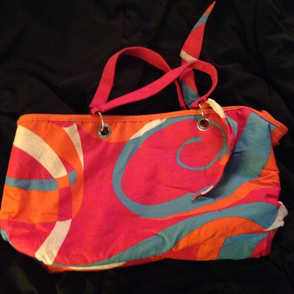 Reversible Tropical/Pink Bag!