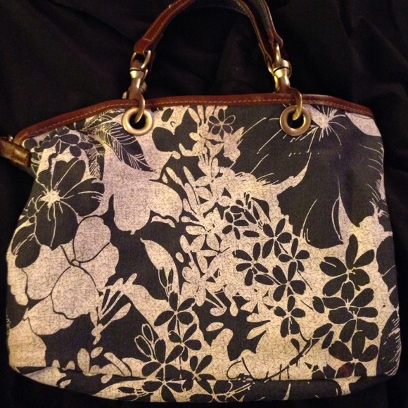 Rossetti Reversible Purse Navy/White Flowers