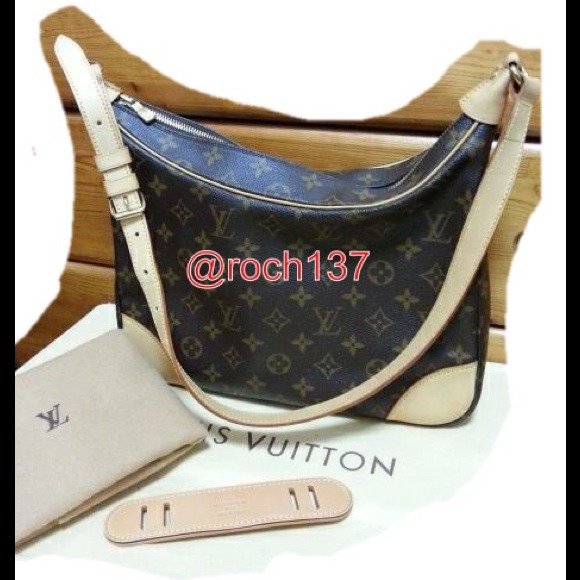 Sold..Authentic LV Boulogne 30-pristine condition