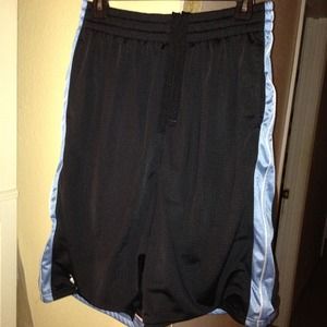 10% discount for @ erinstinnett UnderArmourShorts