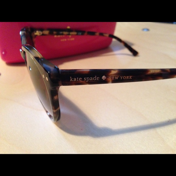 Kate Spade Rory sunglasses - Picture 2 of 4