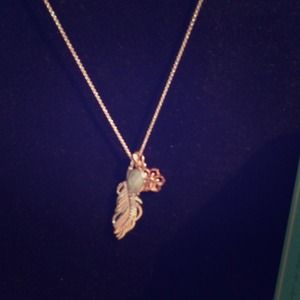 Stella and Dot Secret Garden Charm Necklace