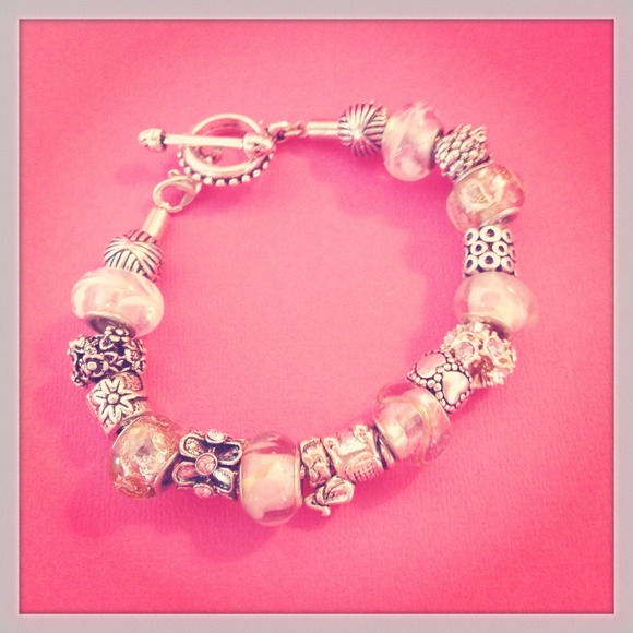 Jewelry - Glass Bracelet - Handmade