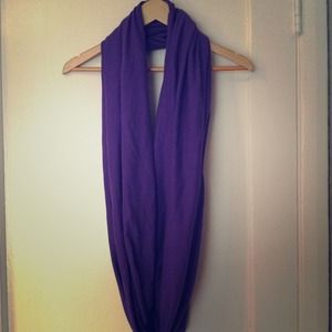 Purple circle scarf