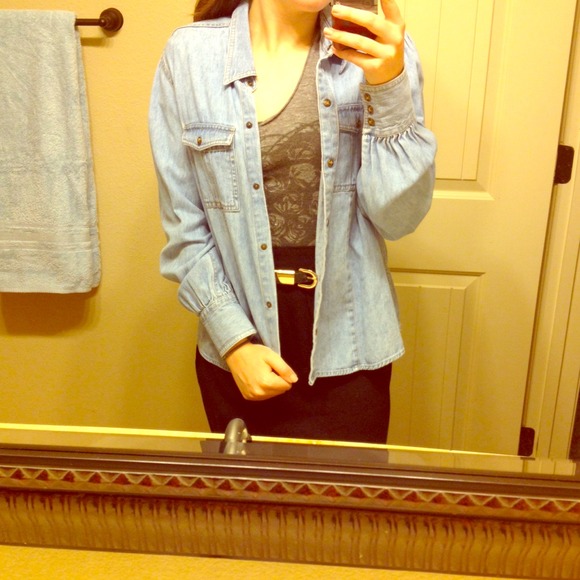 Liz Claiborne denim button up