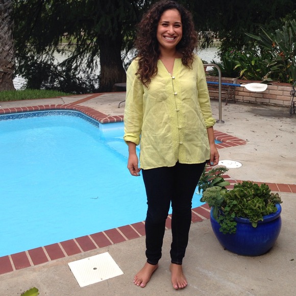 Liz Claiborne 100% linen chartreuse tunic - Picture 2 of 3