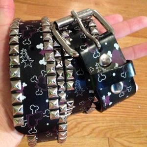 Cute skull hearts & stars belt