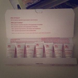 Arbonne RE9 travel set
