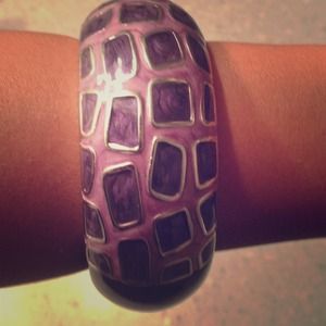 🎀purple animal print bangle
