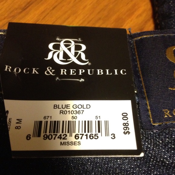 ❌❌SOLD in bundle ❌ ❌ - Picture 3 of 4