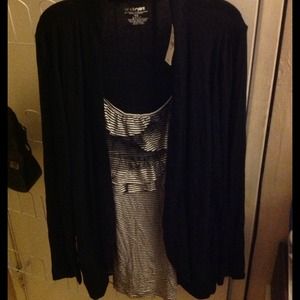 Cute fun tank w/built in wrap