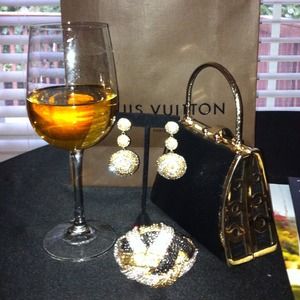 Handbag, bracelet & earrings. Bundle 💥💥💥