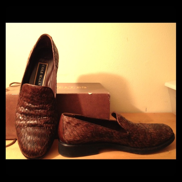 Brown weave loafers