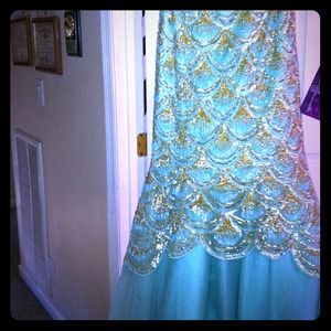 Beyond glamorous strapless mermaid dress ✨🌟