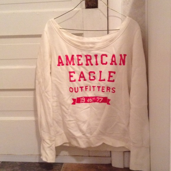 American eagle pullover