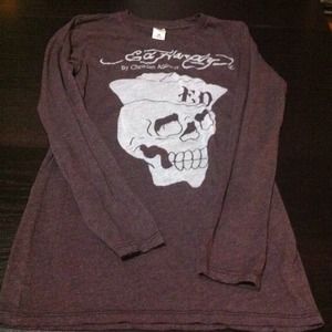 Fitted long sleeve tee