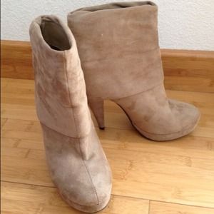 Charlotte Russe light brown fold over boots