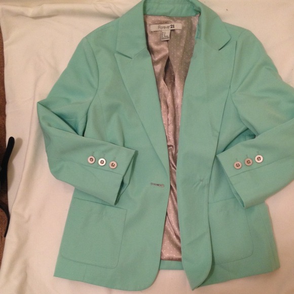 Tiffany blue blazer!! Trendy!
