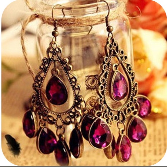 Jewelry - Earrings