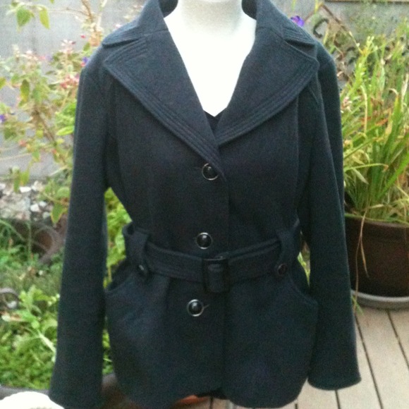 Kenneth Cole Jackets & Blazers - Kenneth Cole charcoal grey coat, XL