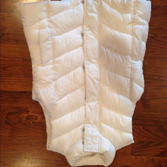 Gap puff vest