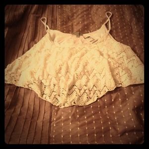 V cut crop top