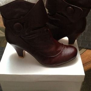 Brown booties size 7