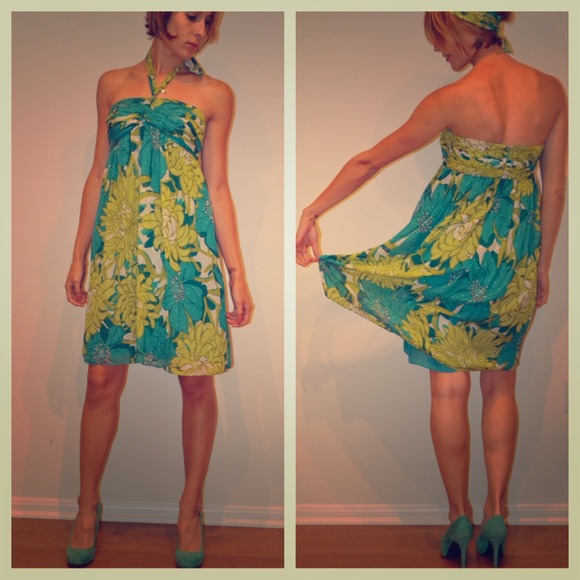 Sweetheart chiffon teal flower dress