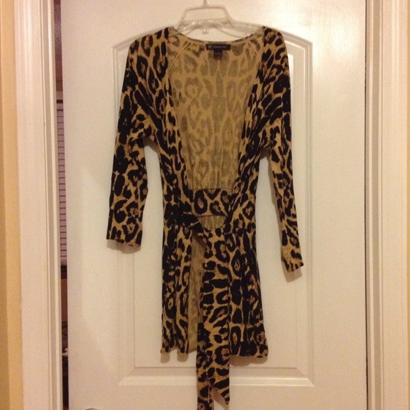 Animal print sweater  SOLD in bundle