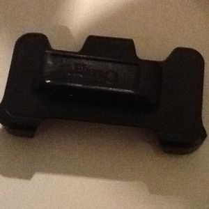 Otter box clip