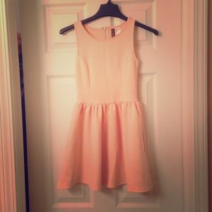 Super cute baby doll dress from H&M! worn once!