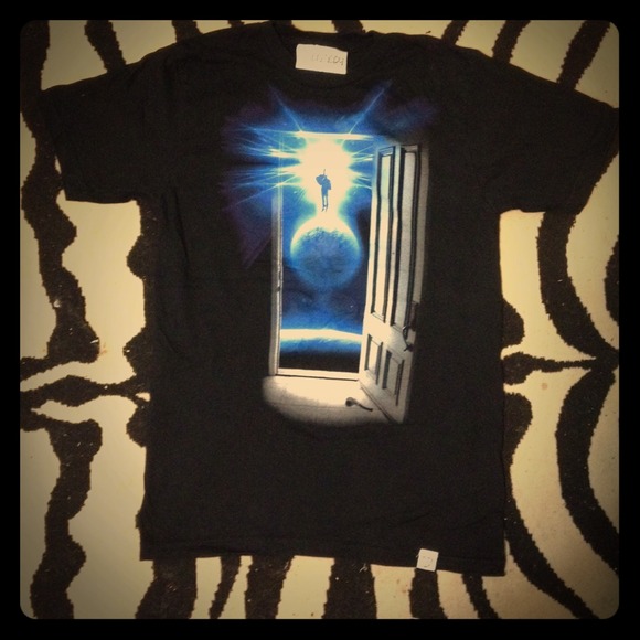 Imaginary T-Shirt Medium Space shirt