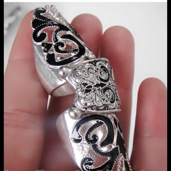 Long knuckle Rings - Picture 3 of 3