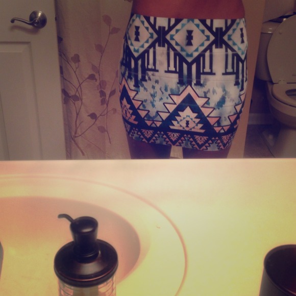 Aztec Mini skirt from AKIRA!